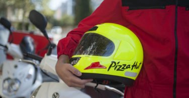 Pizza Hut Capacete