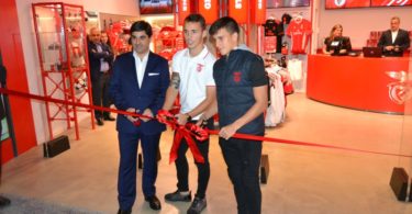 loja outlet Benfica Distribuição Hoje