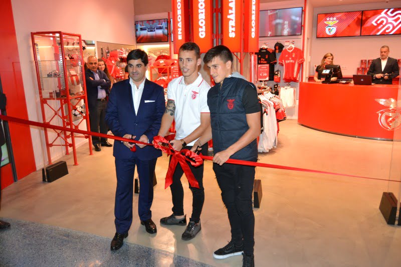 loja outlet Benfica Distribuição Hoje