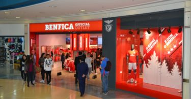 loja outlet Benfica entrada Distribuição Hoje