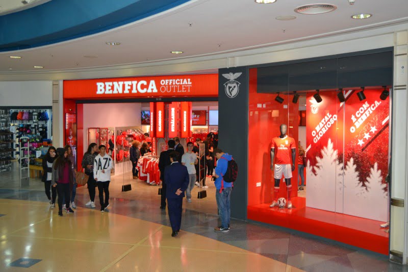 loja outlet Benfica entrada Distribuição Hoje
