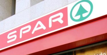 Spar entra na Grécia