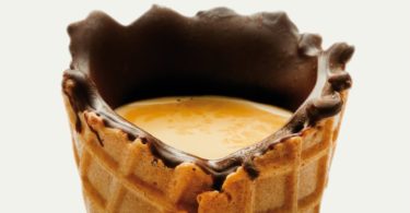 delta Q cone de gelado com café Distribuição Hoje