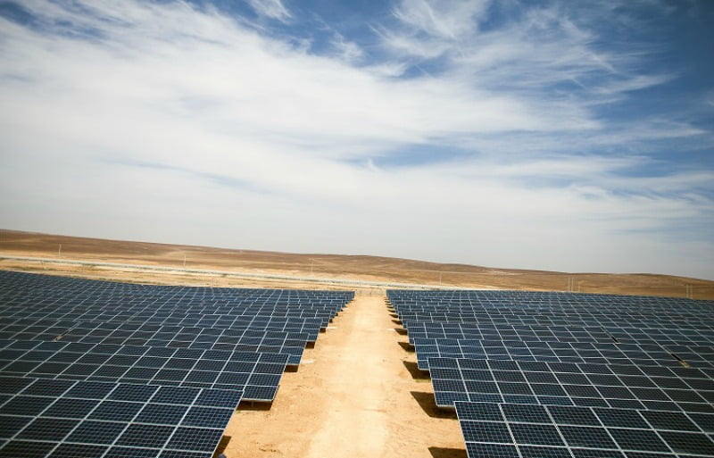 parque solar em campo de refugiados na Jordânia - Distribuição Hoje