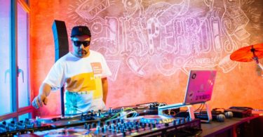 Desperados junta-se a bootcamp criativo para promover música irreverente