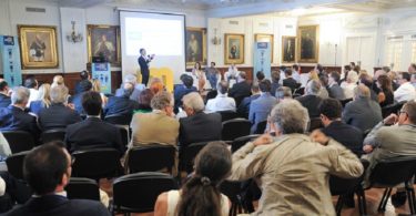 Makro apresenta estratégia aos seus fornecedores