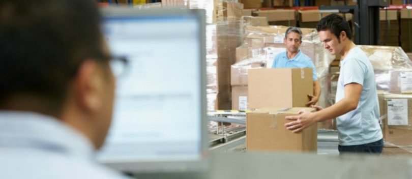 Estudo da UPS diz que e-commerce está a revolucionar a forma como a indústria compra