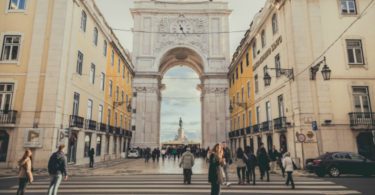 Rendas do comércio de rua em Lisboa crescem 70% em cinco anos