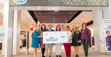 C&A faz donativo à Associação de Saúde Mental do Algarve