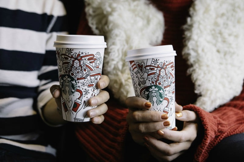 Natal já chegou às lojas Starbucks