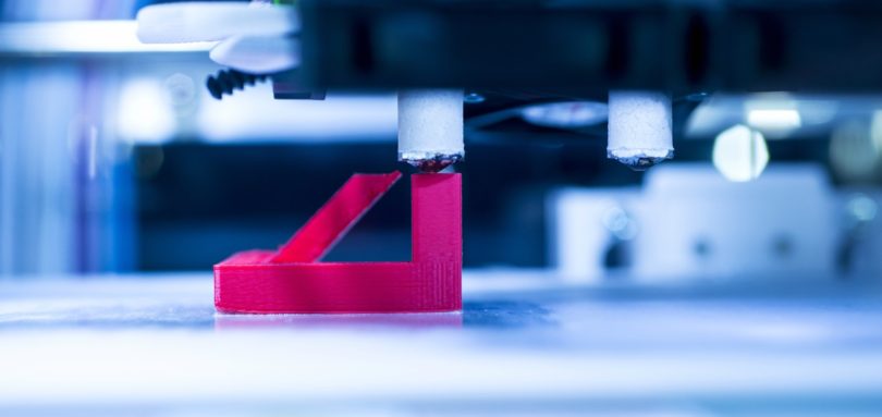 IoT, modelos de negócio centrados nos serviços e impressão 3D vão revolucionar o setor da produção