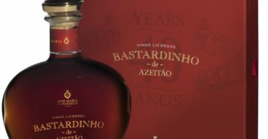 ‘Bastardinho de Azeitão 40 anos’ considerado um dos melhores vinhos de 2017