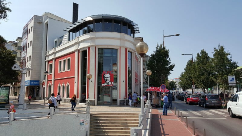KFC abre novo restaurante a Norte