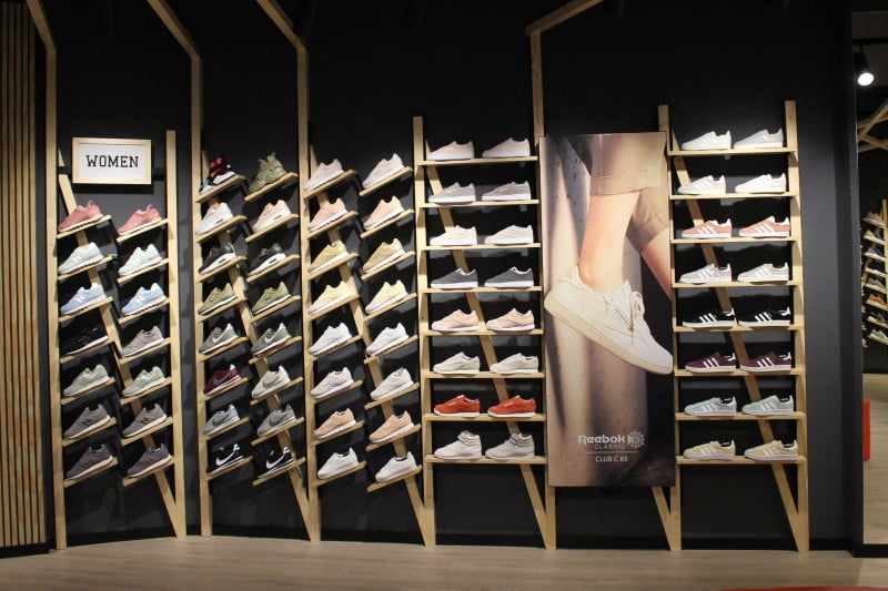 Kicks abre 11ª loja com conceito renovado