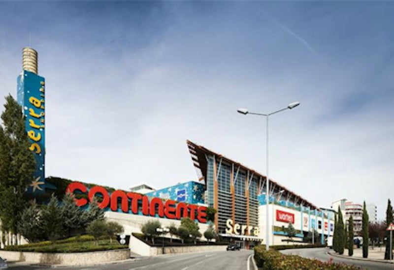 A Sonae Sierra e a Armónica firmaram uma parceria que se irá traduzir na aquisição do centro comercial SerraShopping, shopping localizado na cidade da Covilh
