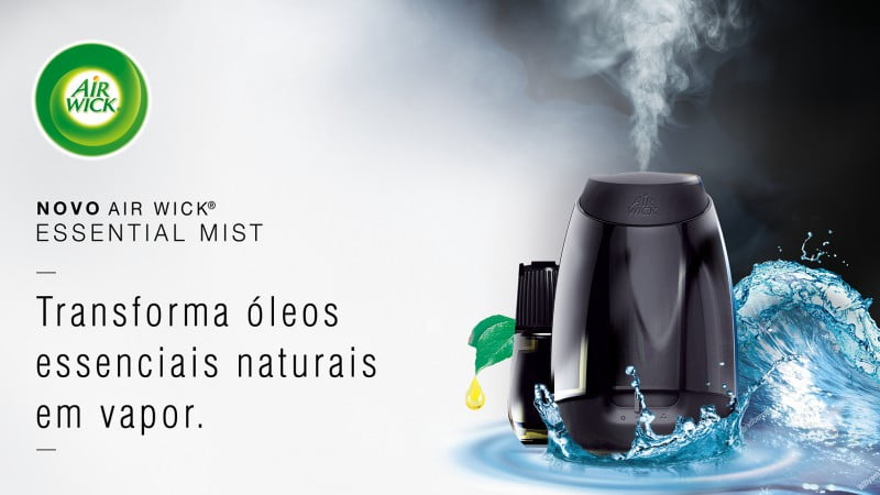 A Air Wick acaba de lançar o Air Wick Essential Mist, um difusor de óleos essenciais que, de acordo com a marca, “transforma óleos essenciais naturais em vapor”.