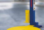 Fromm lança envolvedora semiautomática com prato-rotativo