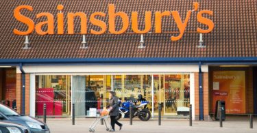 Asda e Sainsbury's preparam fusão