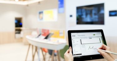 NOS digitaliza rede de lojas físicas