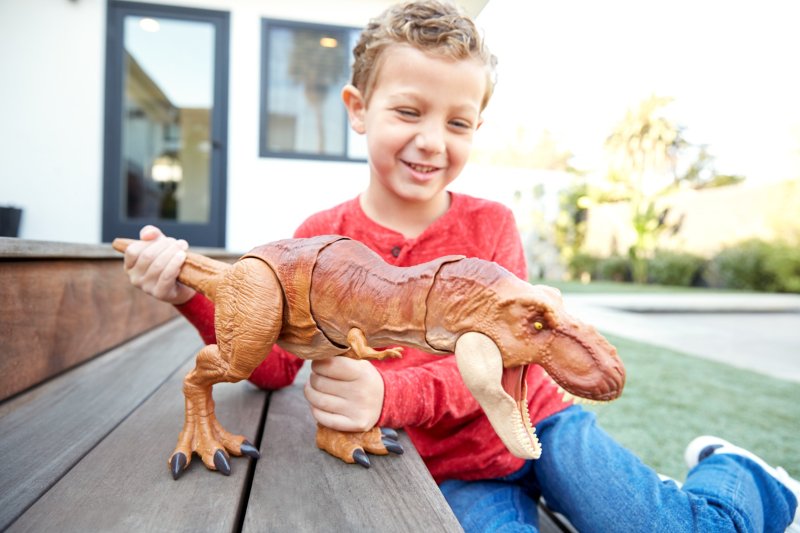 Mattel lança linha de brinquedos inspirados no Jurassic World