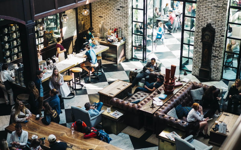 Espaços de restauração e food-courts concentram investimentos no retalho