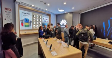 Huawei apresenta nova ‘experiência de loja’
