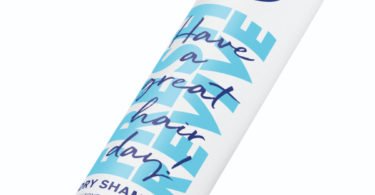 Nivea lança novos produtos de limpeza e cuidado para cabelos