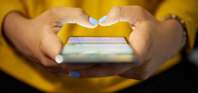 Vendas mundiais de smartphones em queda