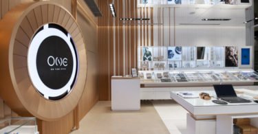 One abre a sua primeira loja própria em Portugal