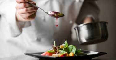 Chefs são “agentes de mudança” na luta contra o desperdício e na promoção da sustentabilidade