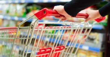 Comissão Europeia prevê crescimento incerto devido a fatores externos