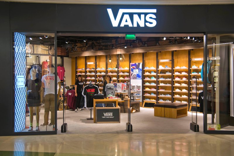 Há uma nova loja Vans em Portugal