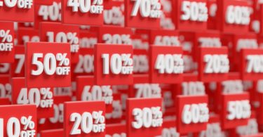 Mais portugueses aproveitam saldos para fazer compras
