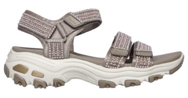 Skechers lança nova coleção de sandálias