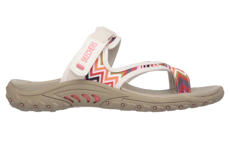 Skechers lança nova coleção de sandálias