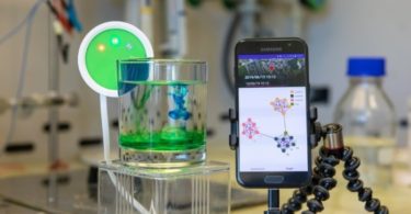 IBM cria ‘língua eletrónica’ com IA que deteta bebidas contrafeitas