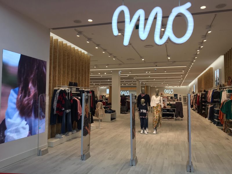 MO reabre loja de Cascais
