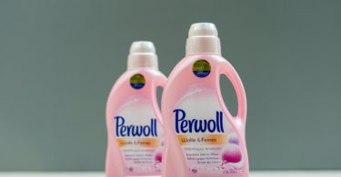 Henkel cria embalagem com plástico quimicamente reciclado