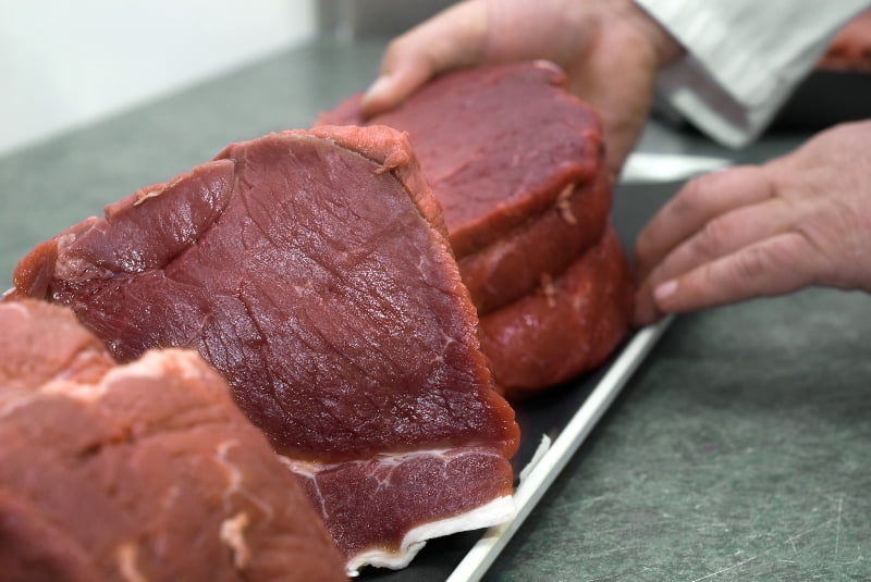 99,8% dos portugueses come carne e peixe, revela a IACA