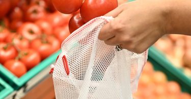 Continente abre primeiro supermercado com zona Plastic Free