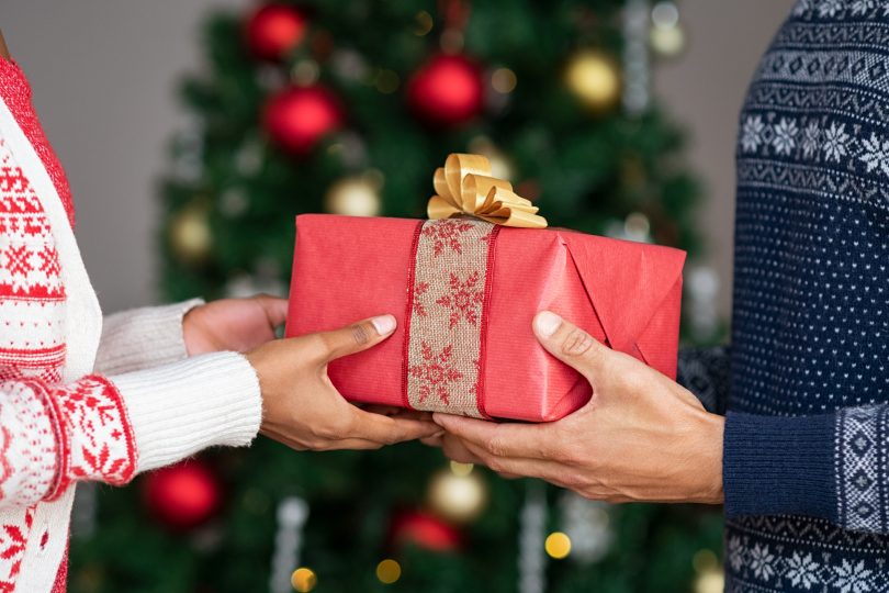 Vestuário, perfumes e dinheiro – As prendas preferidas dos portugueses