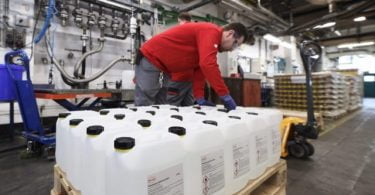Henkel – Produção de Géis Desinfetantes nas fábricas da Henkel scaled e