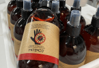 Marca portuguesa de perfumes dedica toda a sua produção ao fabrico de gel desinfetante
