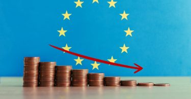Economia portuguesa cai menos que a zona euro em 2020