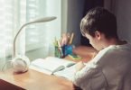 Dott apoia estudo em casa com venda de materiais educativos