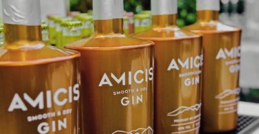 Amicis Solbel e