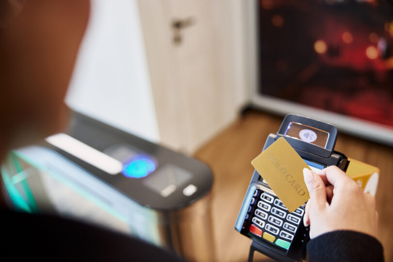 Contactless Visa