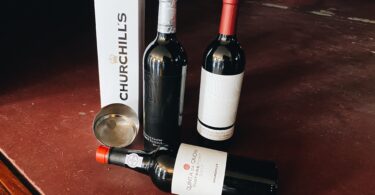 Pack ‘Seleção de ‘tintos’ da nossa equipa das Caves para esta época festiva’ scaled