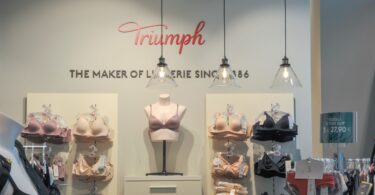 Triumph scaled