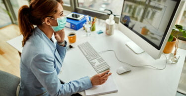 iStock  e